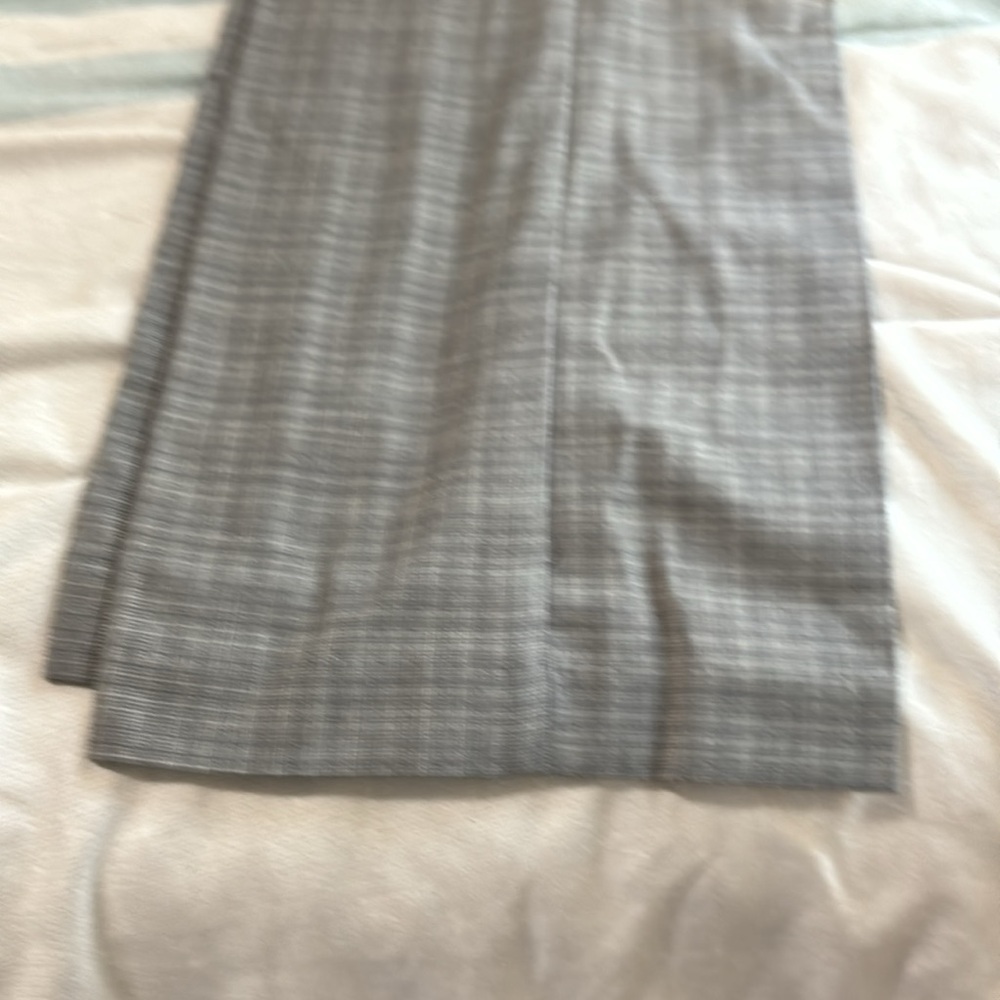2 pair pants - Picture 6 of 8